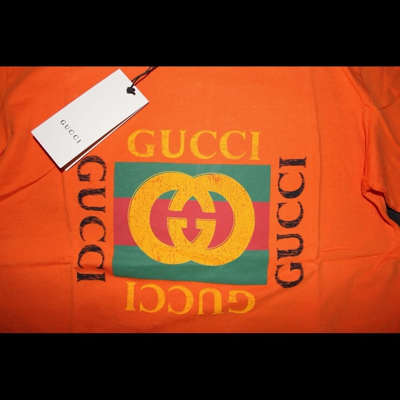 Gucci Vintage Logo T-shirt - Picture 2 of 3